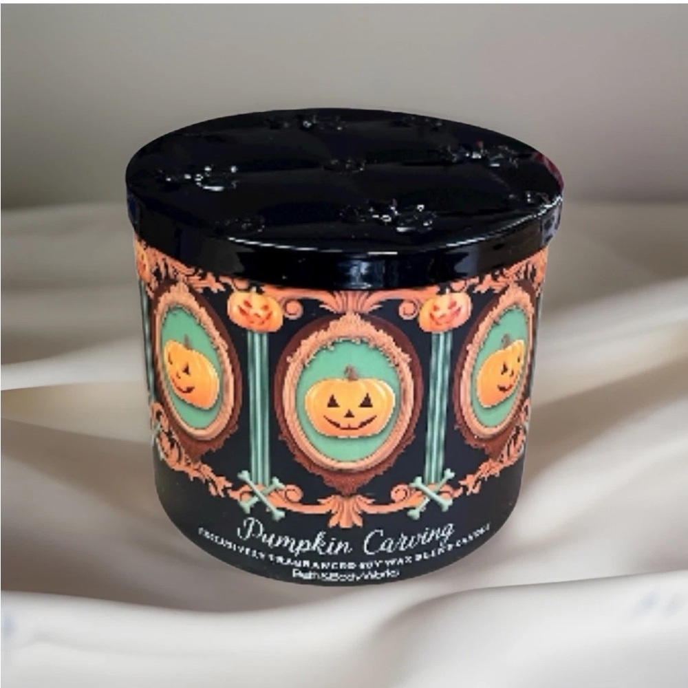 Bath & Body Works 3-Wick Candle -Pumpkin Carving (14.5 oz)